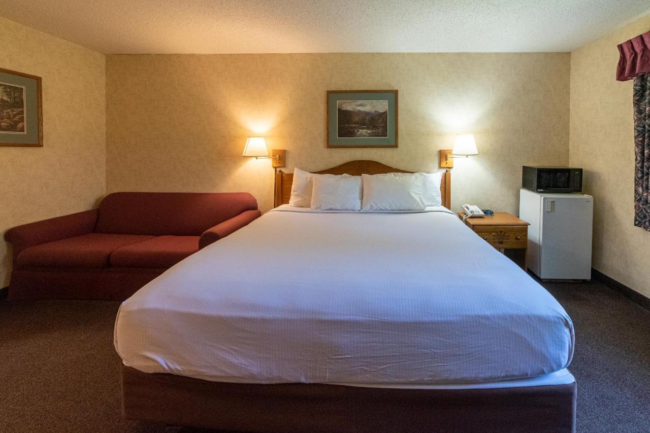 Willabee'S Motel Brimley Екстер'єр фото