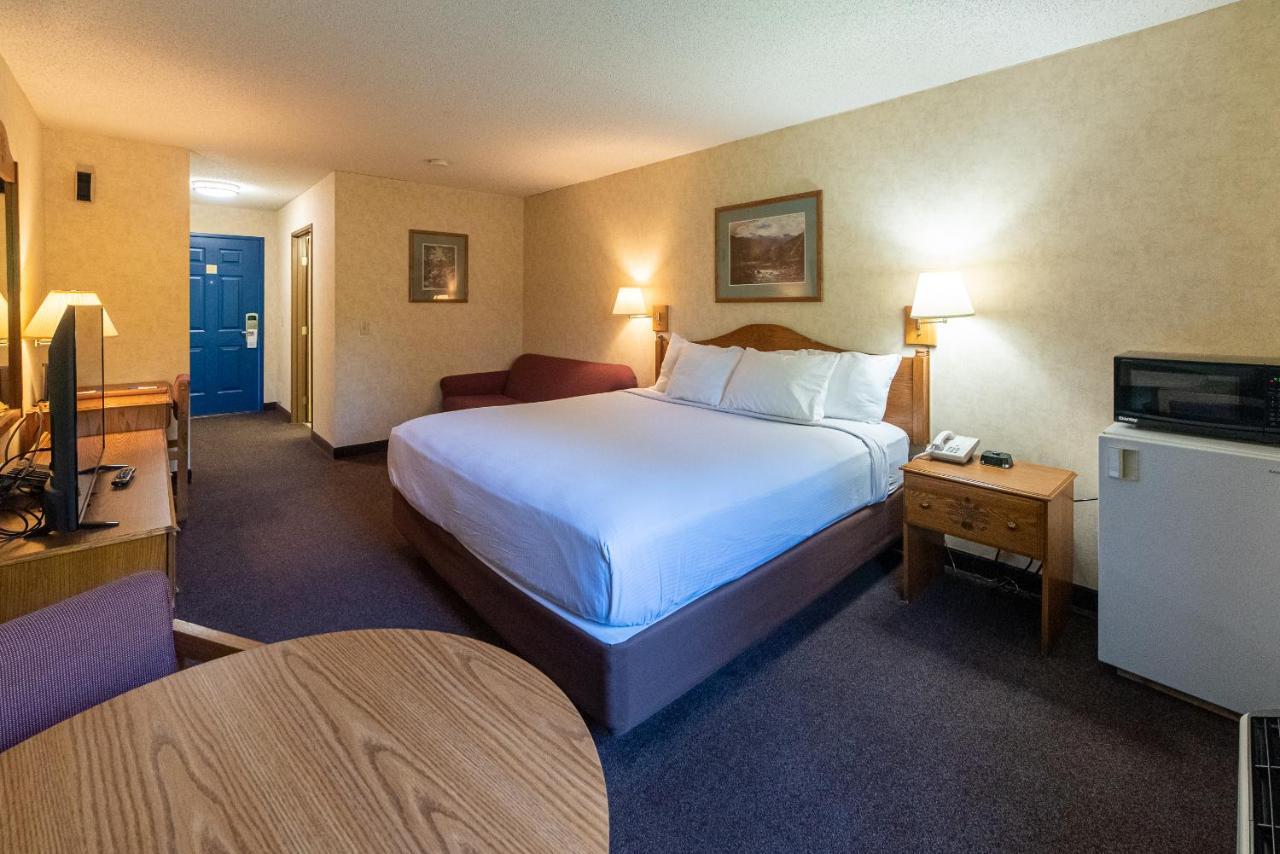 Willabee'S Motel Brimley Екстер'єр фото