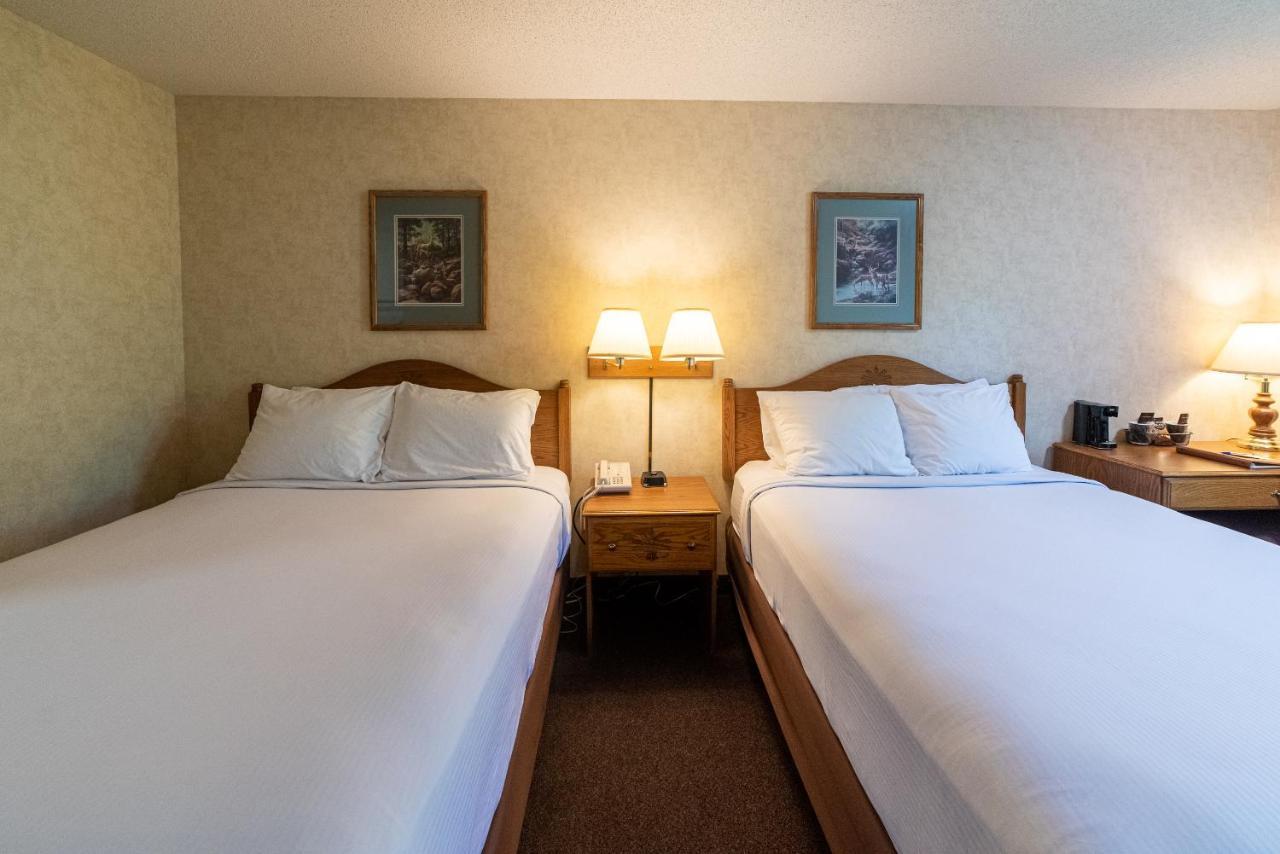 Willabee'S Motel Brimley Екстер'єр фото